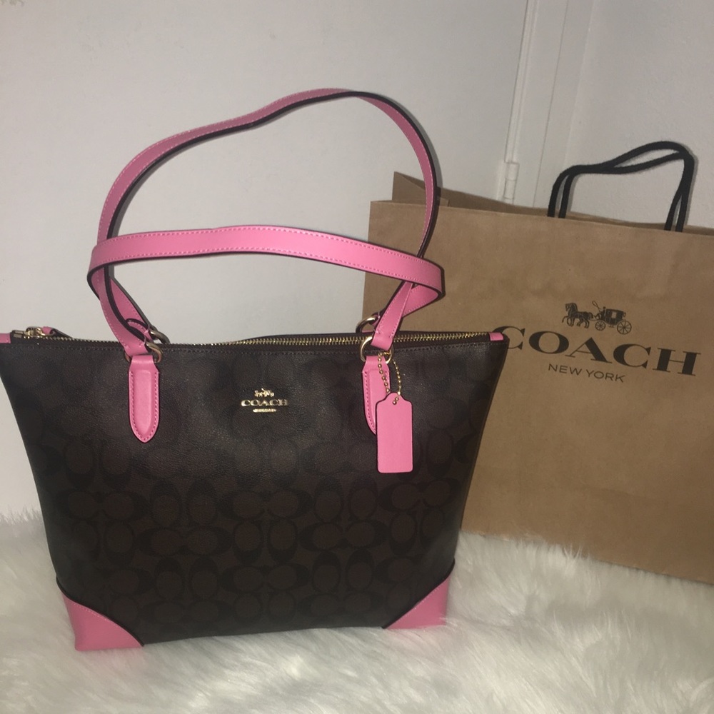 ❌sold❌ Coach Signature Zip Top Tote